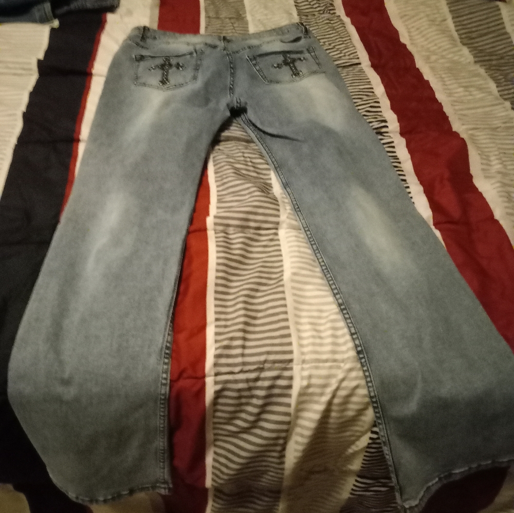 Cross Jeans